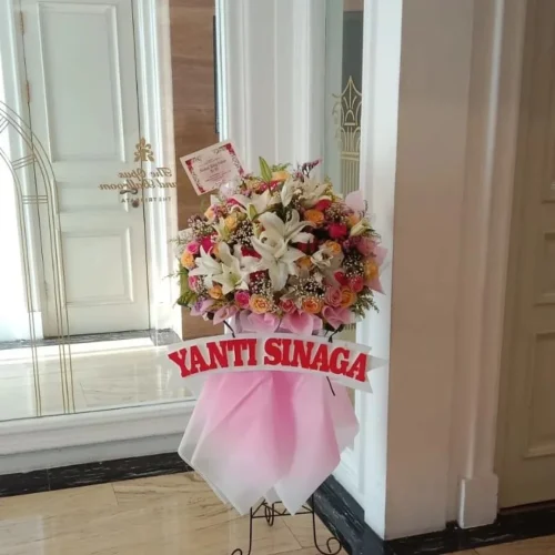 Karangan Bunga Standing di Jakarta Timur​ 2